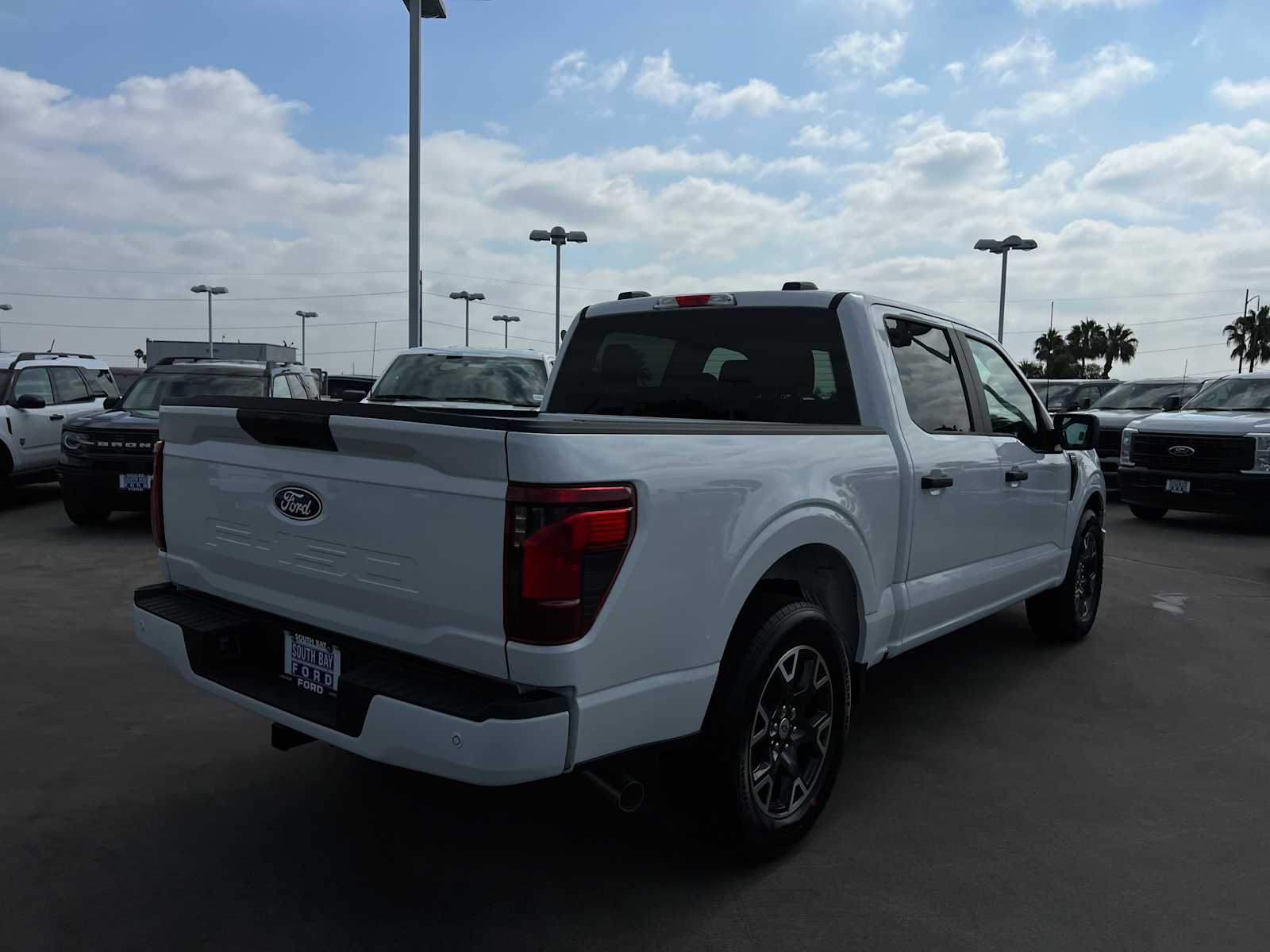 2024 Ford F-150 STX 2WD SuperCrew 5.5 Box