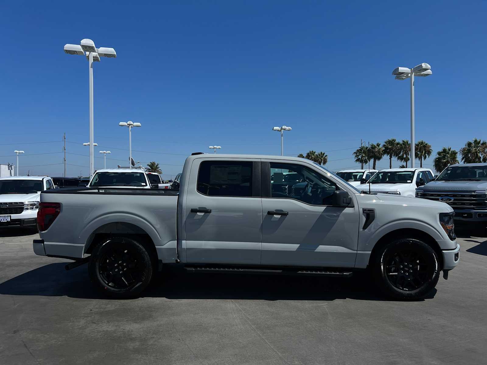 2024 Ford F-150 STX 2WD SuperCrew 5.5 Box