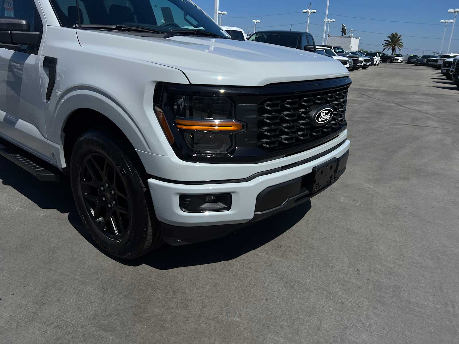 2024 Ford F-150 STX 2WD SuperCrew 5.5 Box