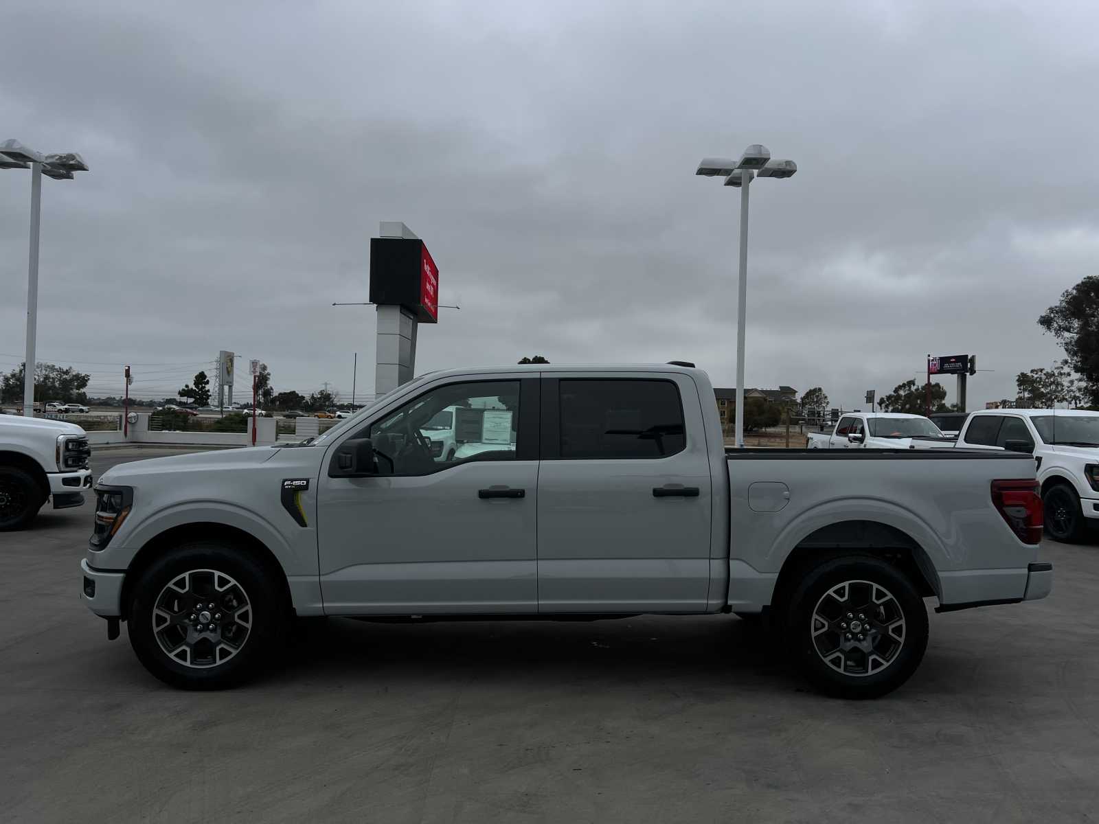 2024 Ford F-150 STX 2WD SuperCrew 5.5 Box