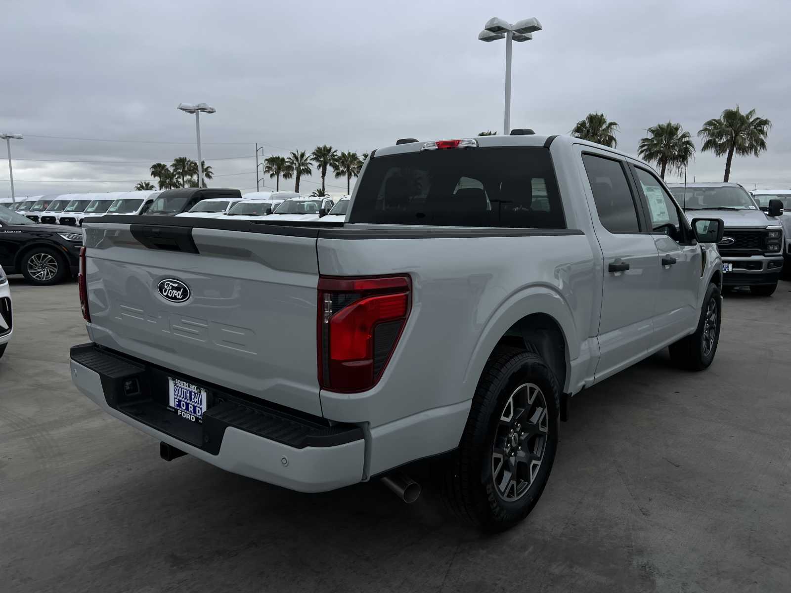 2024 Ford F-150 STX 2WD SuperCrew 5.5 Box