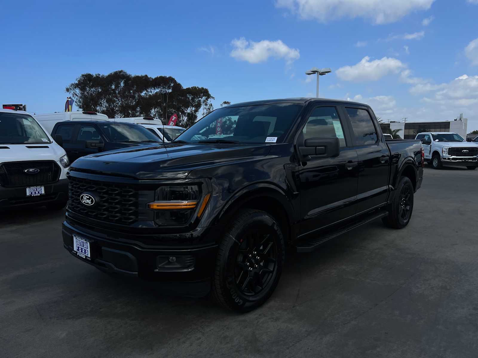 2025 Ford F-150 STX