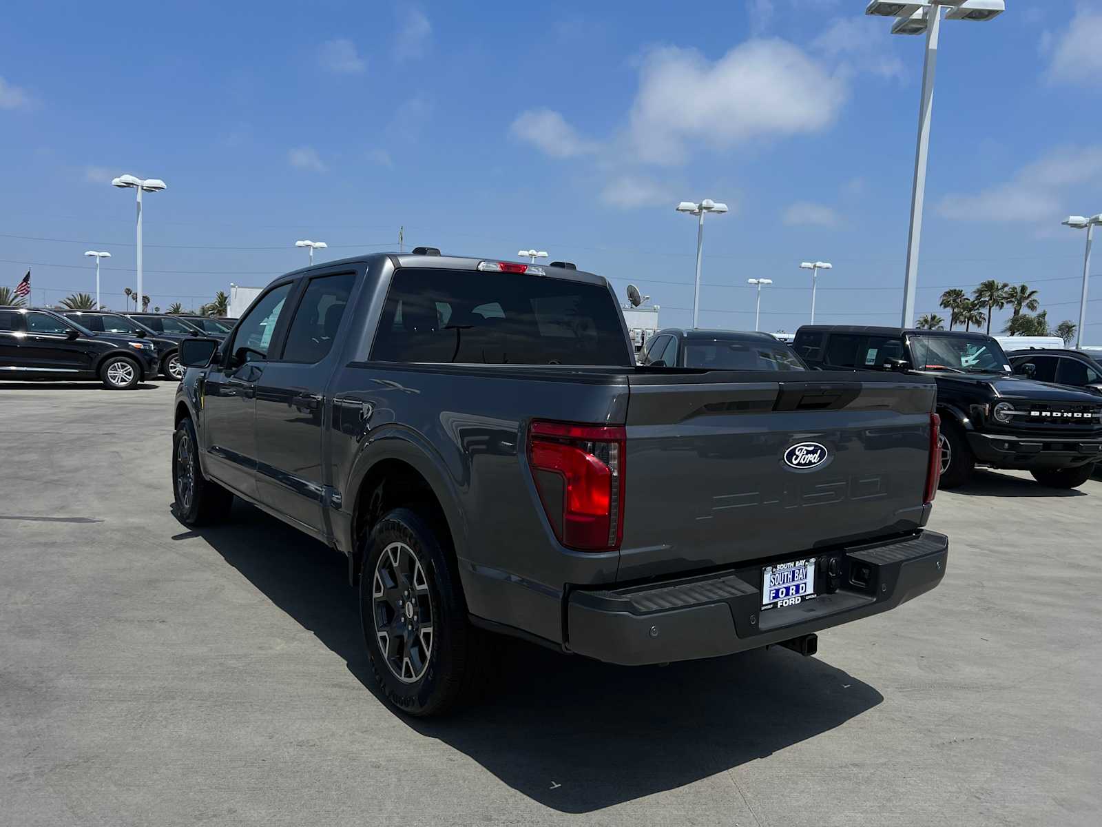 2024 Ford F-150 STX 2WD SuperCrew 5.5 Box