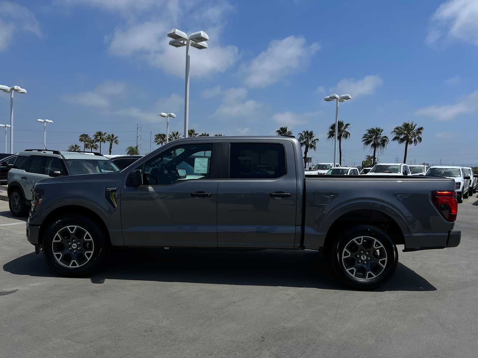 2024 Ford F-150 STX 2WD SuperCrew 5.5 Box