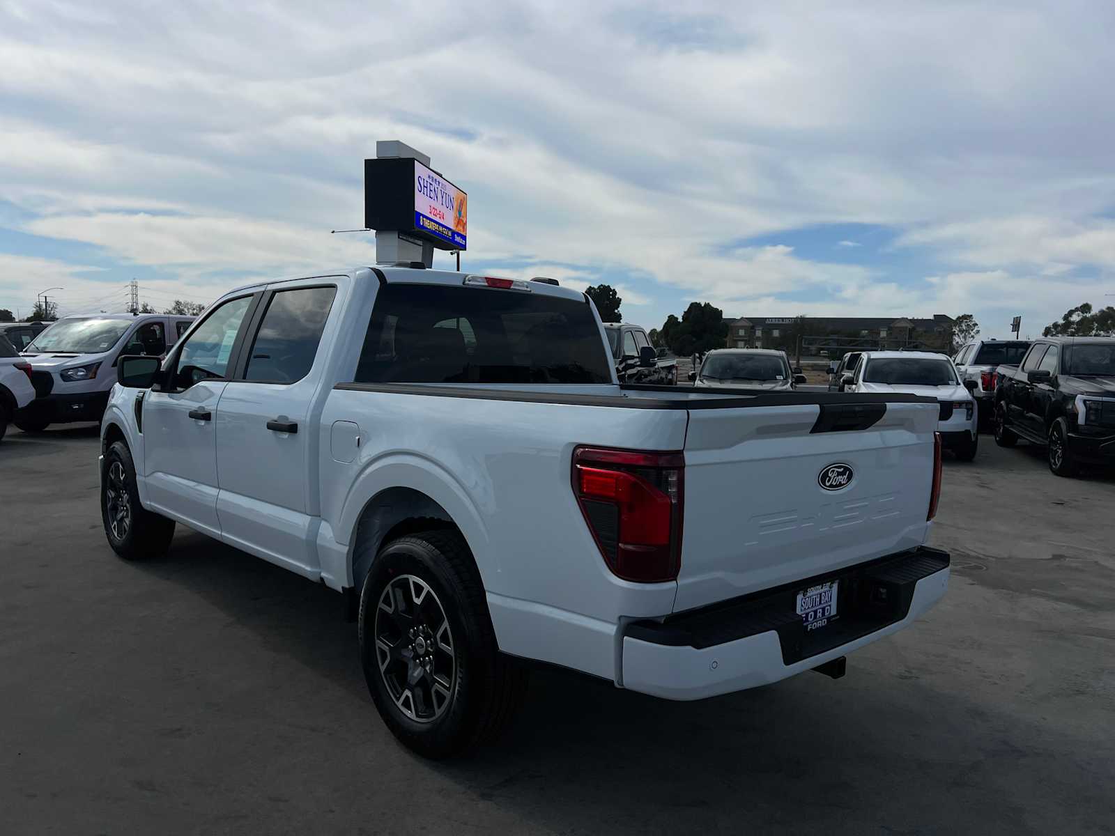 2025 Ford F-150 STX