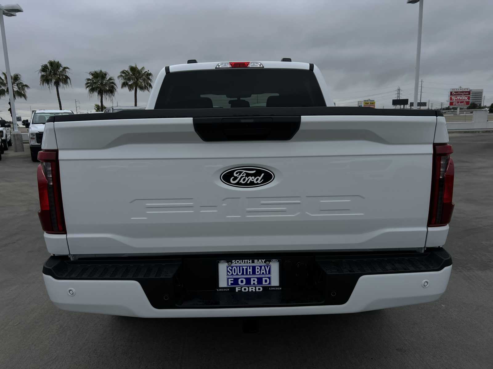 2024 Ford F-150 STX 2WD SuperCrew 5.5 Box