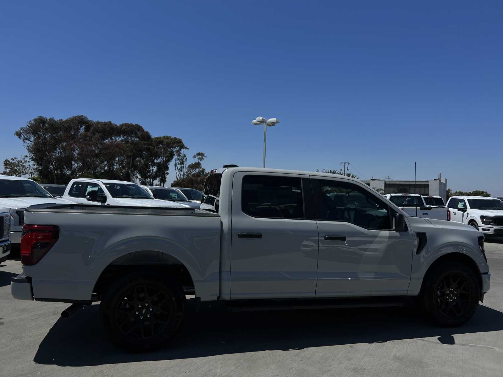 2024 Ford F-150 STX 2WD SuperCrew 5.5 Box