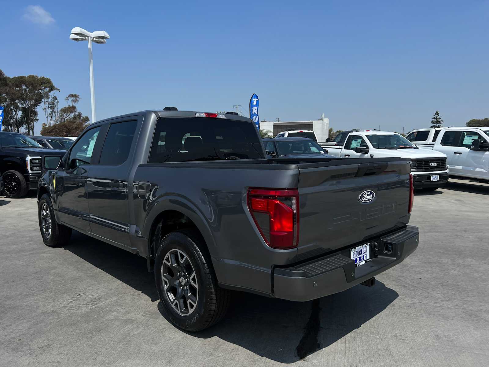 2024 Ford F-150 STX 2WD SuperCrew 5.5 Box