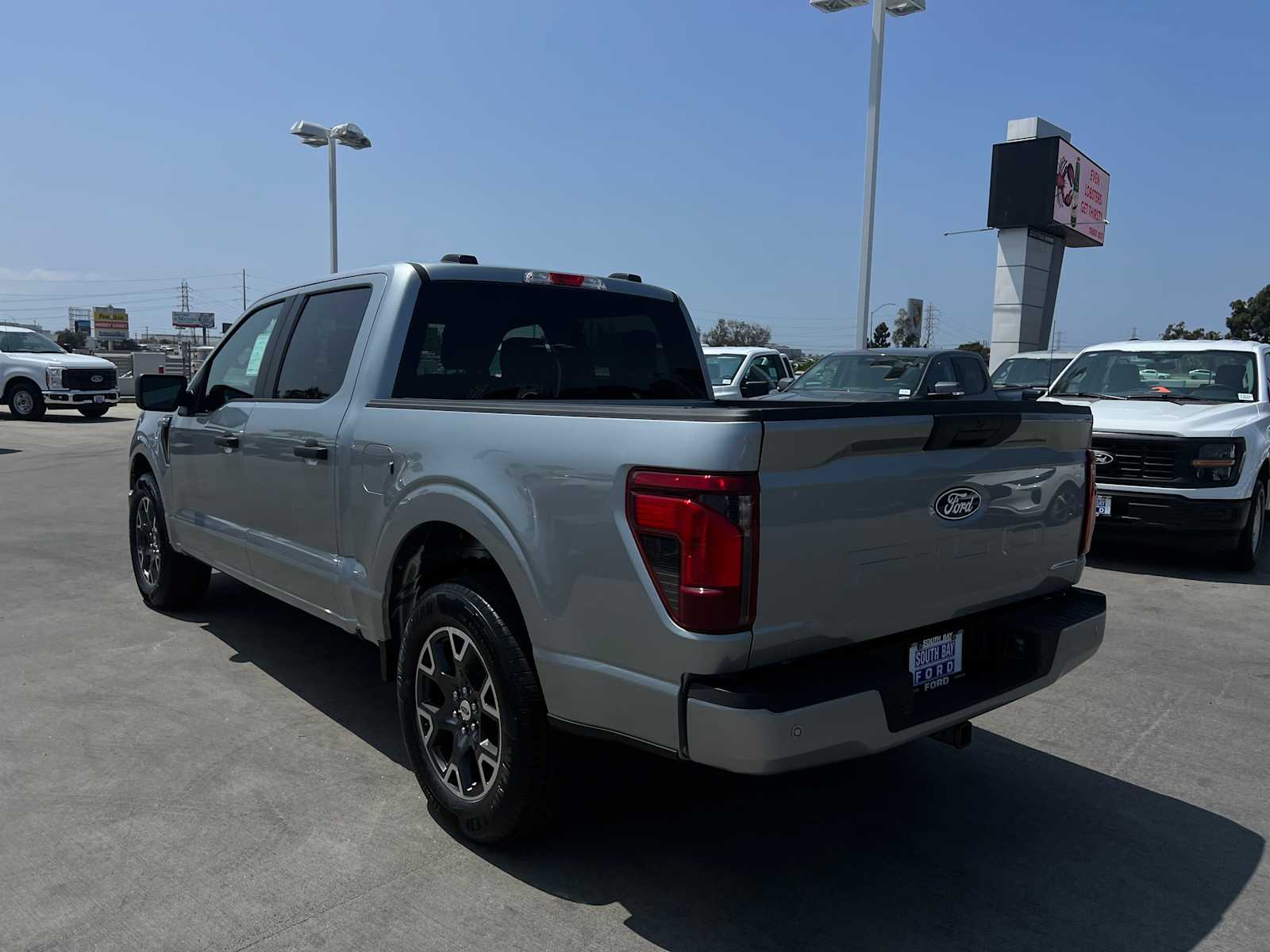 2024 Ford F-150 STX 2WD SuperCrew 5.5 Box