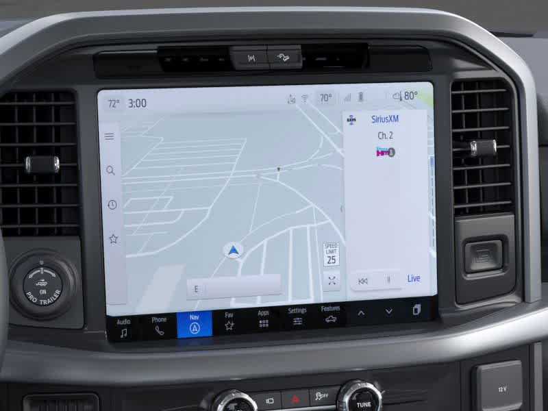 2025 Ford F-150 XLT photo 12