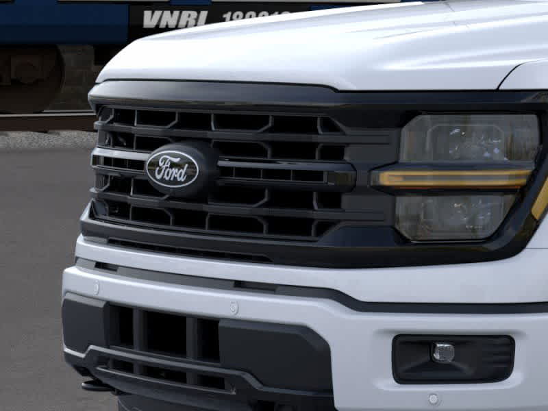 2025 Ford F-150 XLT photo 15
