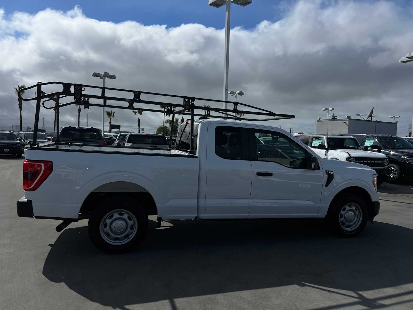 2022 Ford F-150 XL 2WD SuperCab 6.5 Box