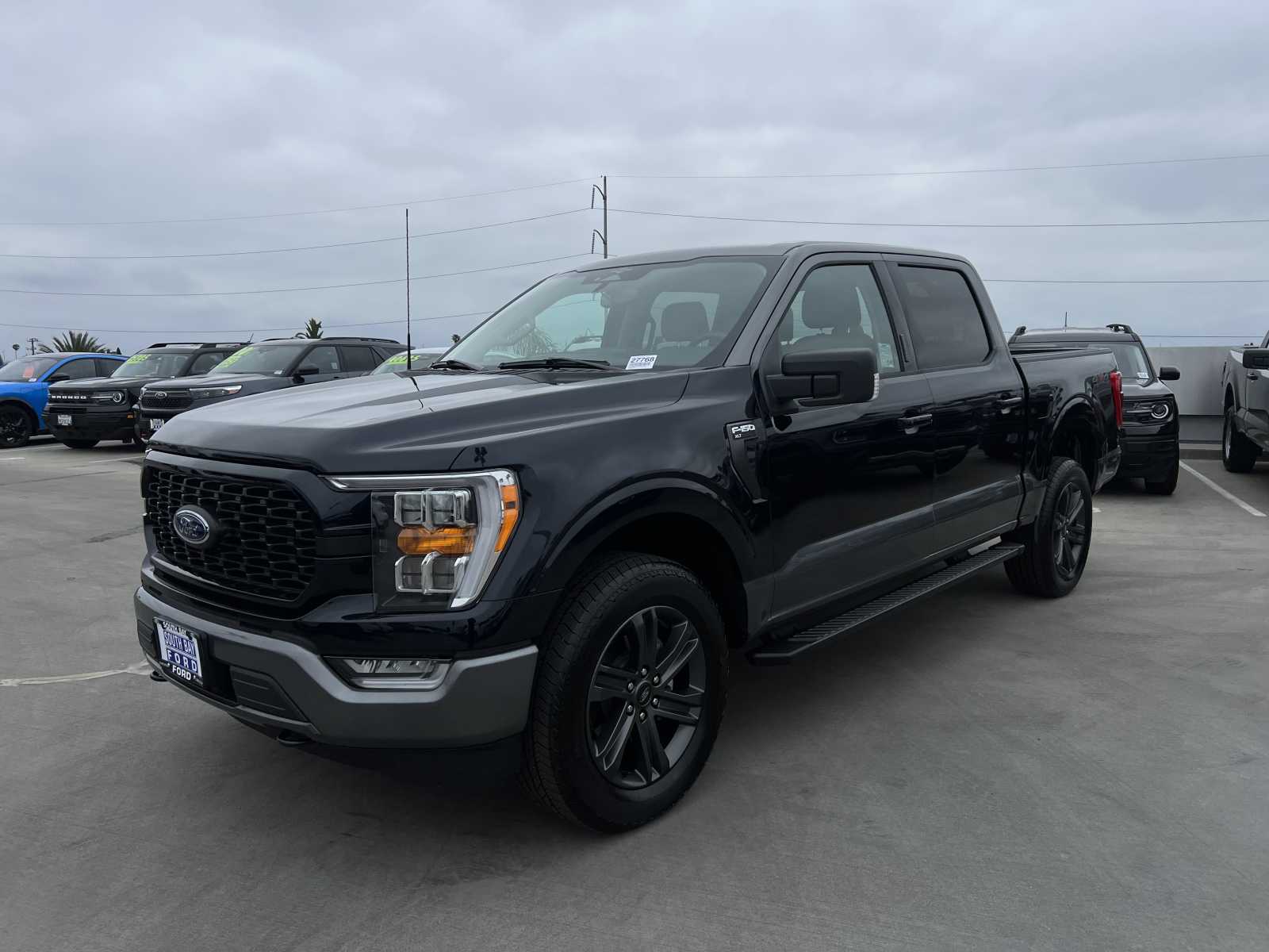 2023 Ford F-150 XLT 4WD SuperCrew 5.5 Box