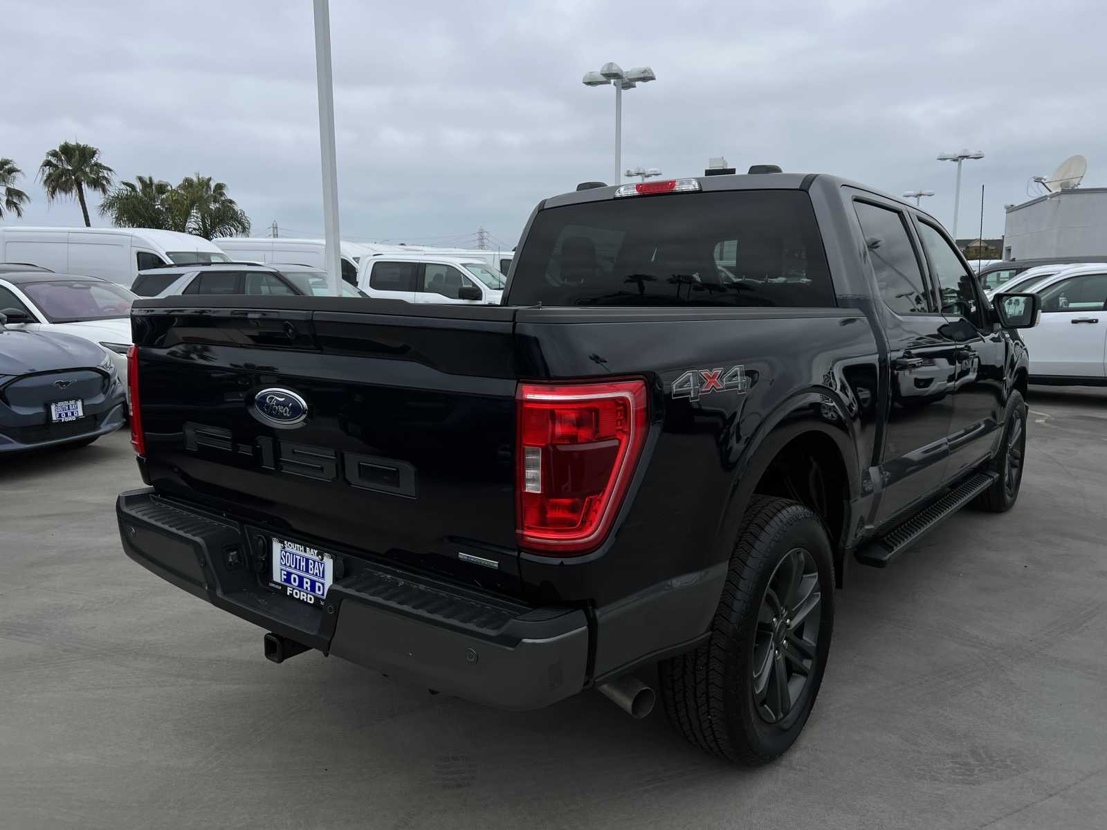 2023 Ford F-150 XLT 4WD SuperCrew 5.5 Box