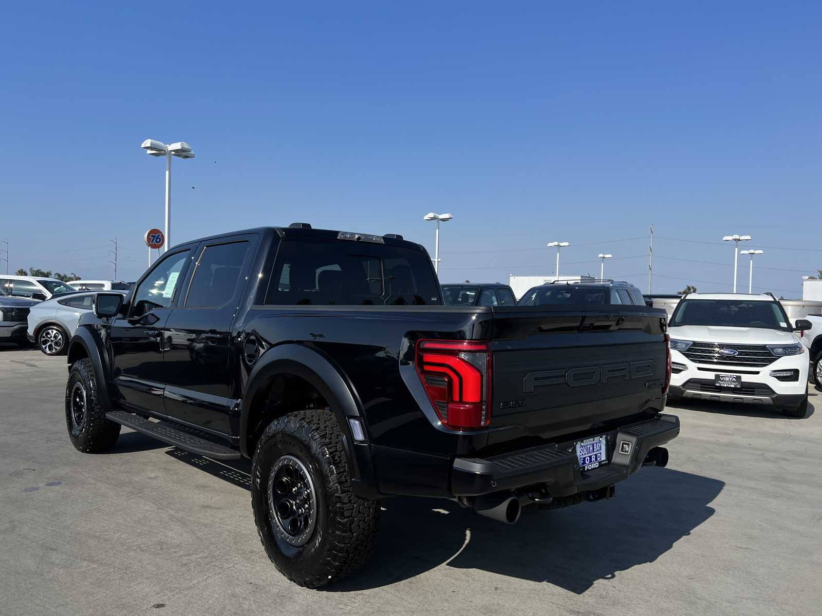 2024 Ford F-150 Raptor 4WD SuperCrew 5.5 Box