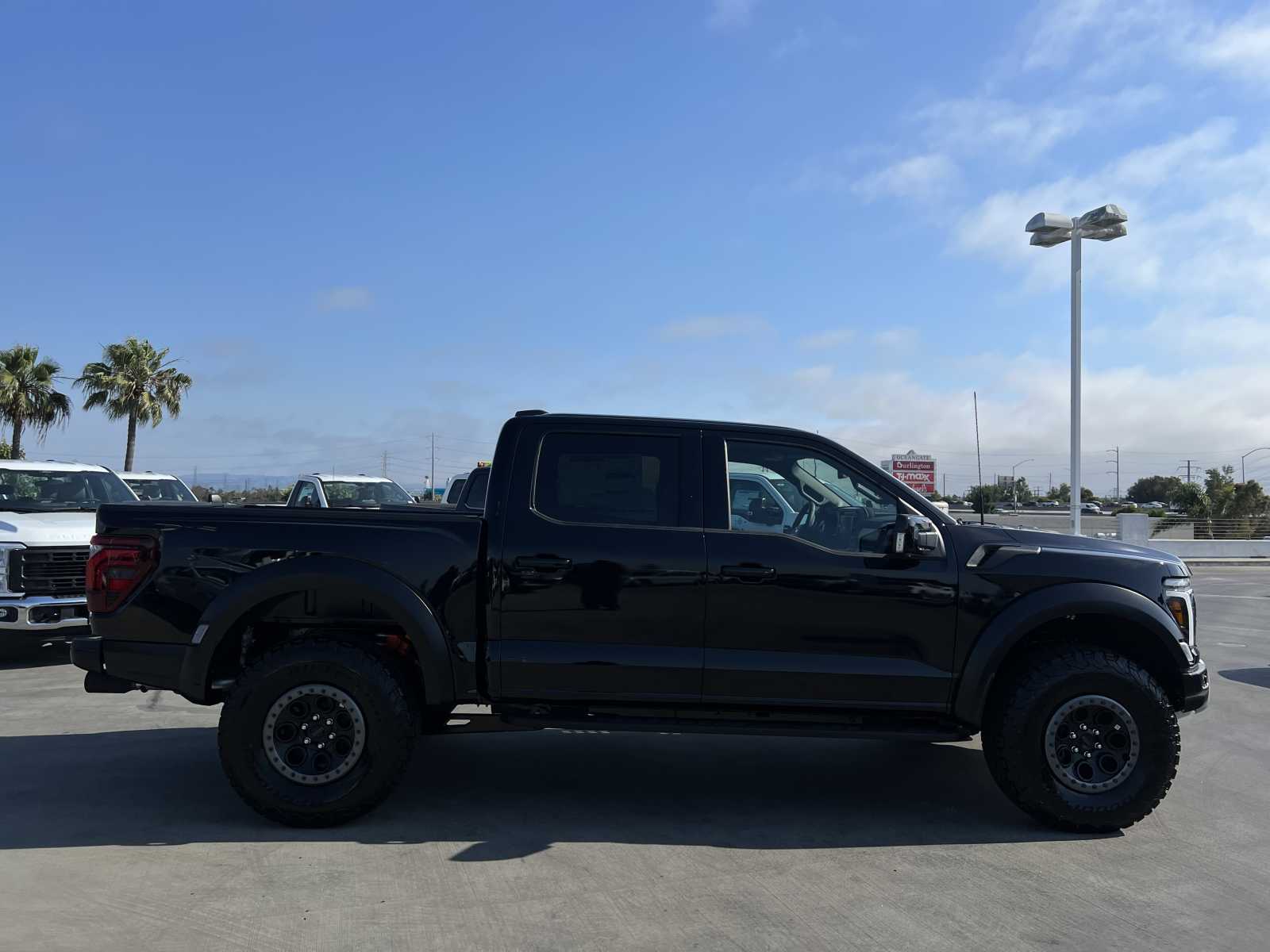 2024 Ford F-150 Raptor 4WD SuperCrew 5.5 Box