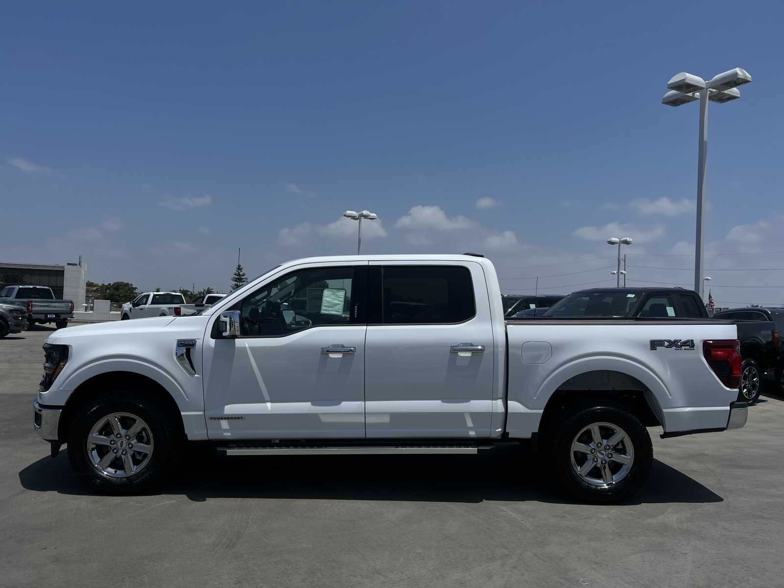 2024 Ford F-150 XLT 4WD SuperCrew 5.5 Box