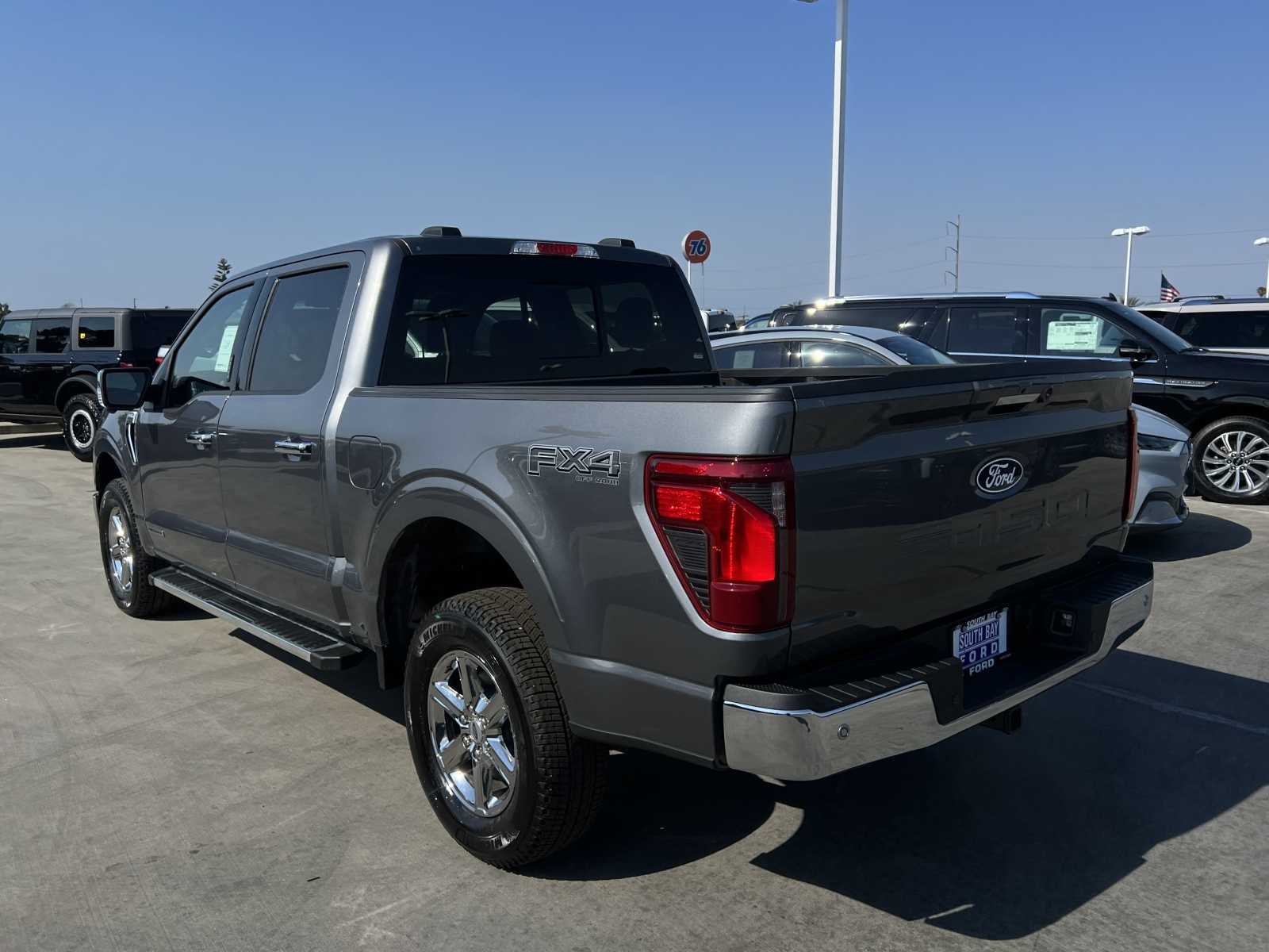 2024 Ford F-150 XLT 4WD SuperCrew 5.5 Box