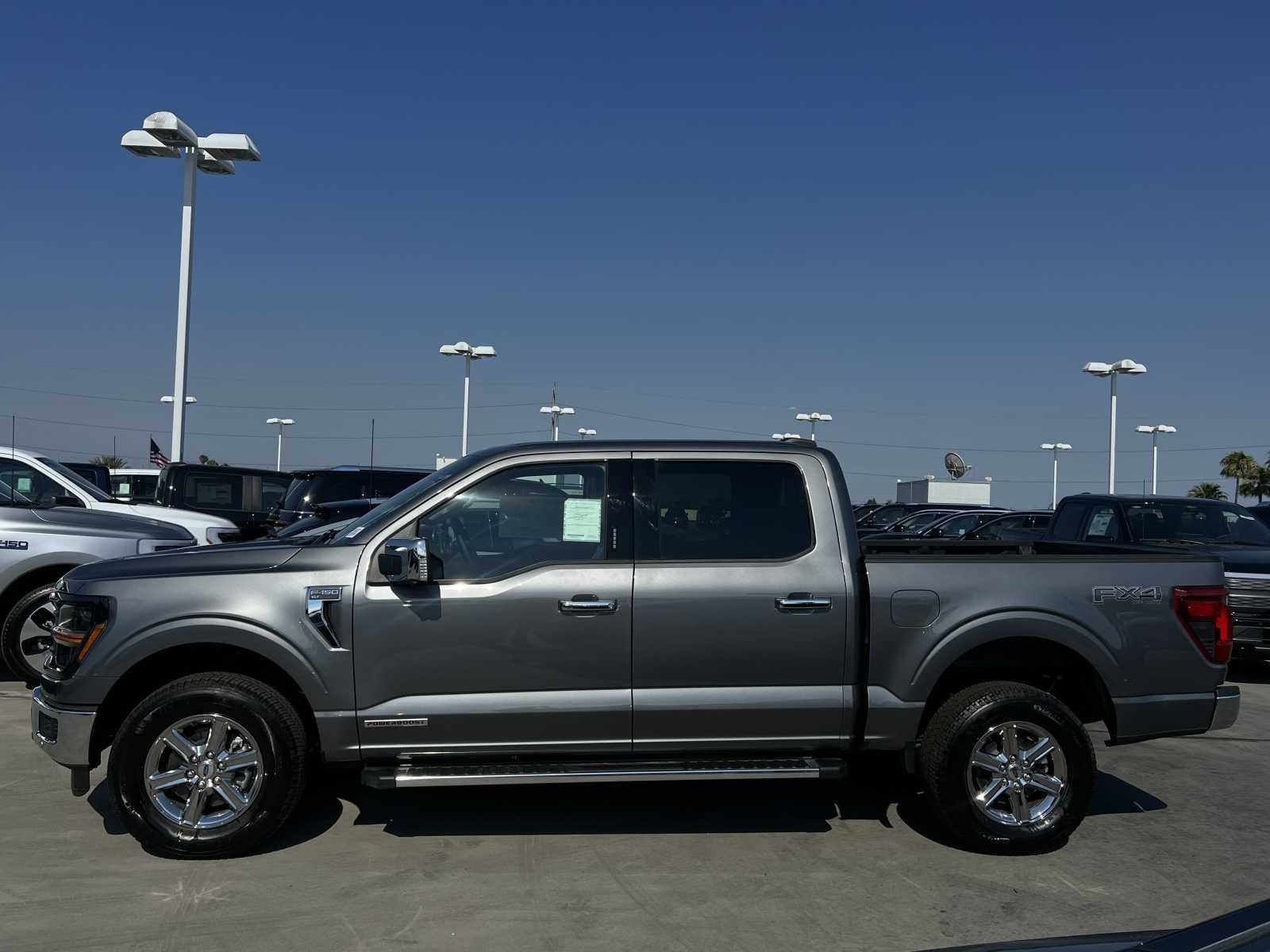 2024 Ford F-150 XLT 4WD SuperCrew 5.5 Box