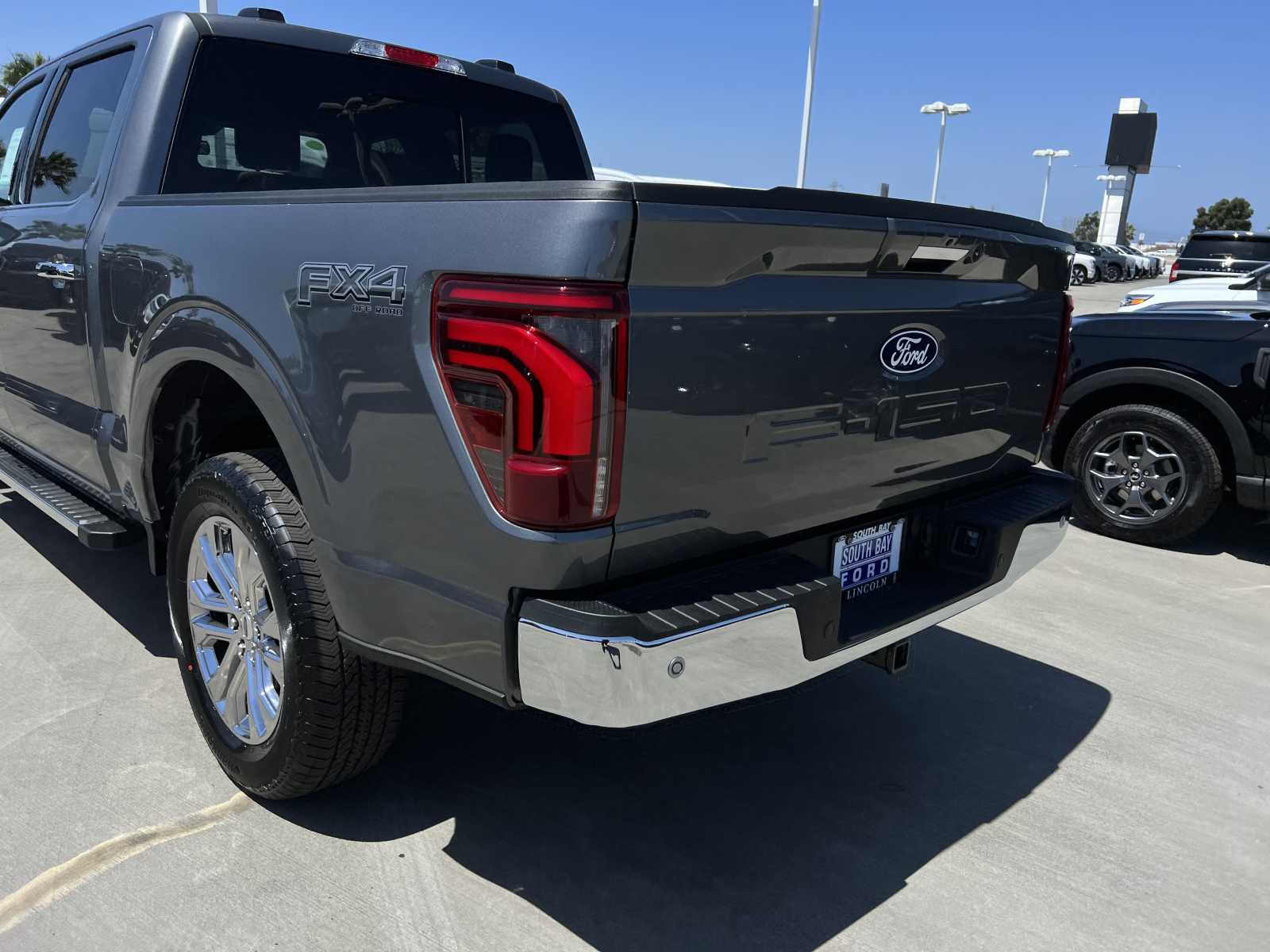 2024 Ford F-150 LARIAT