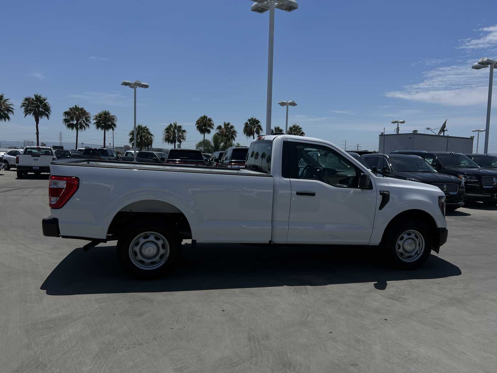 2023 Ford F-150 XL 2WD Reg Cab 8 Box