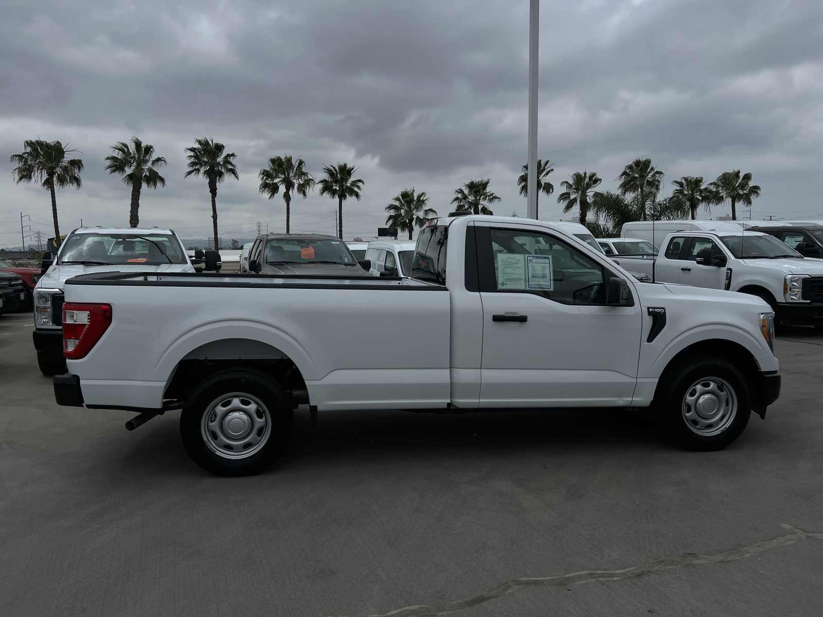 2022 Ford F-150 XL 2WD Reg Cab 8 Box