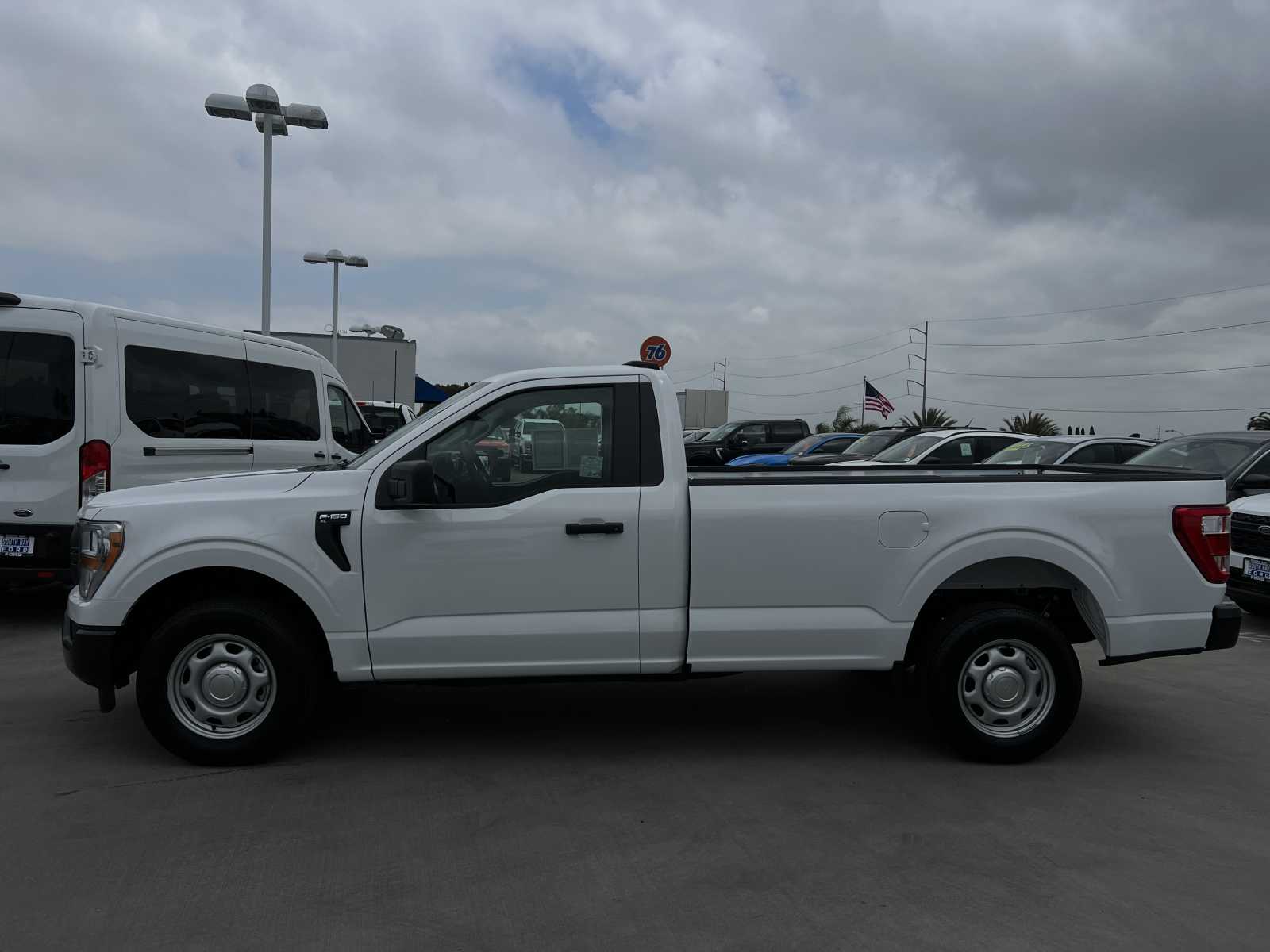 2022 Ford F-150 XL 2WD Reg Cab 8 Box