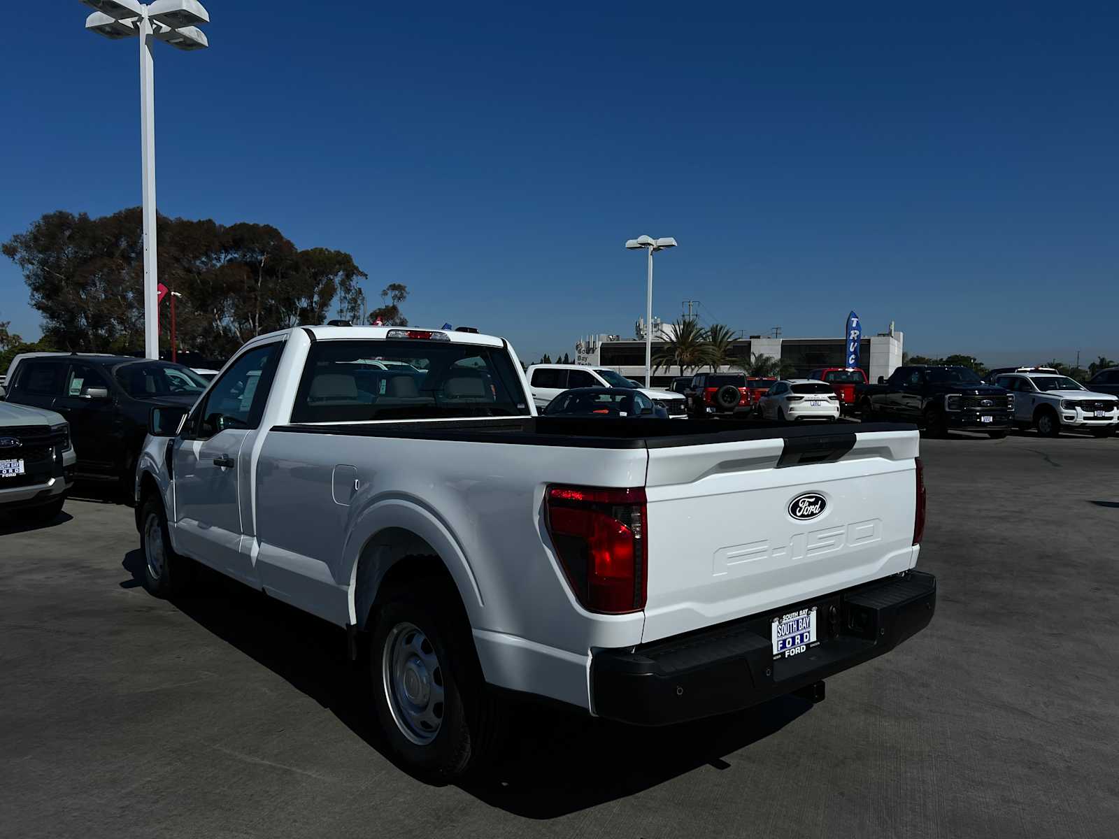 2024 Ford F-150 XL 2WD Reg Cab 8 Box