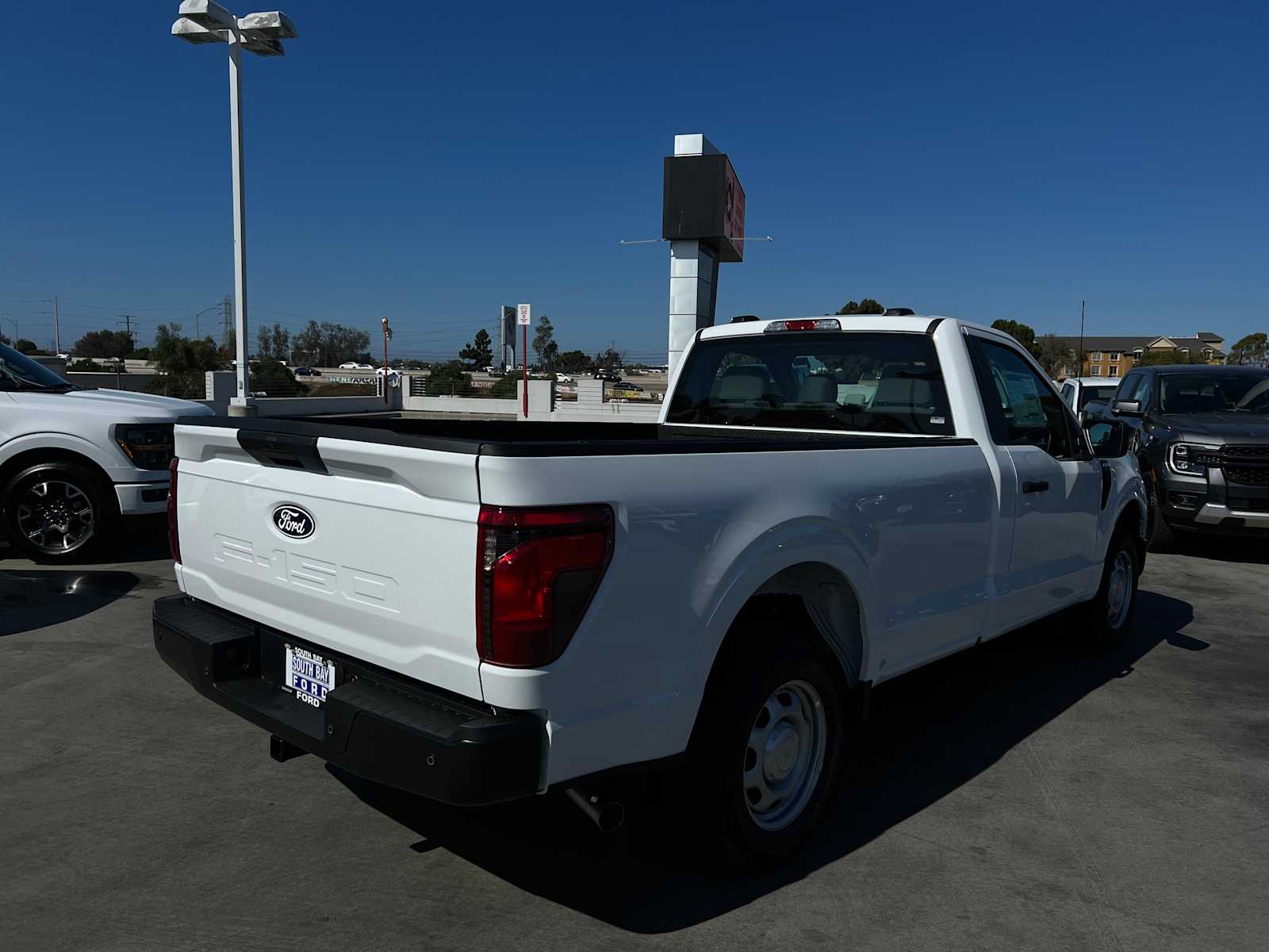 2024 Ford F-150 XL 2WD Reg Cab 8 Box