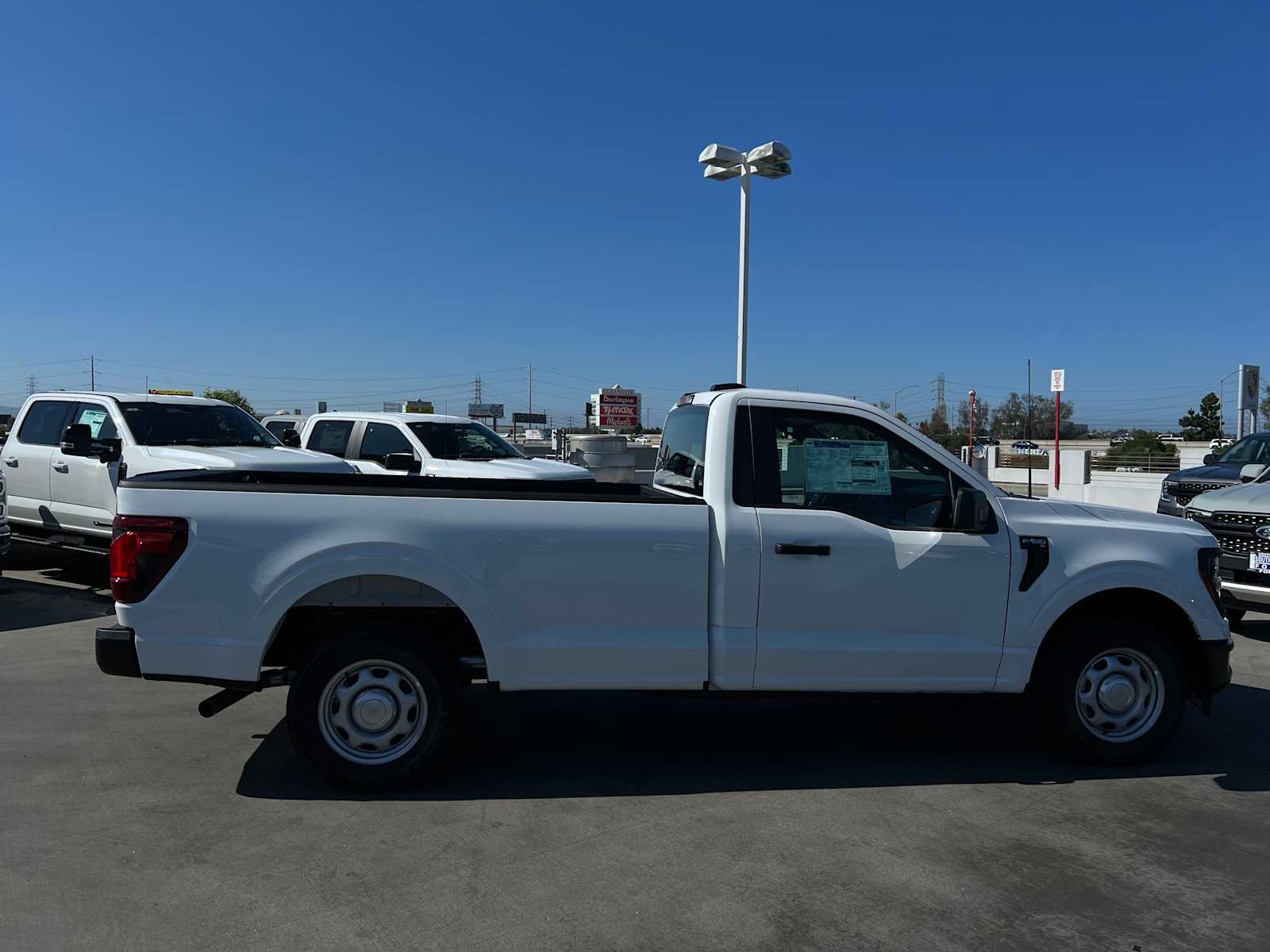 2024 Ford F-150 XL 2WD Reg Cab 8 Box