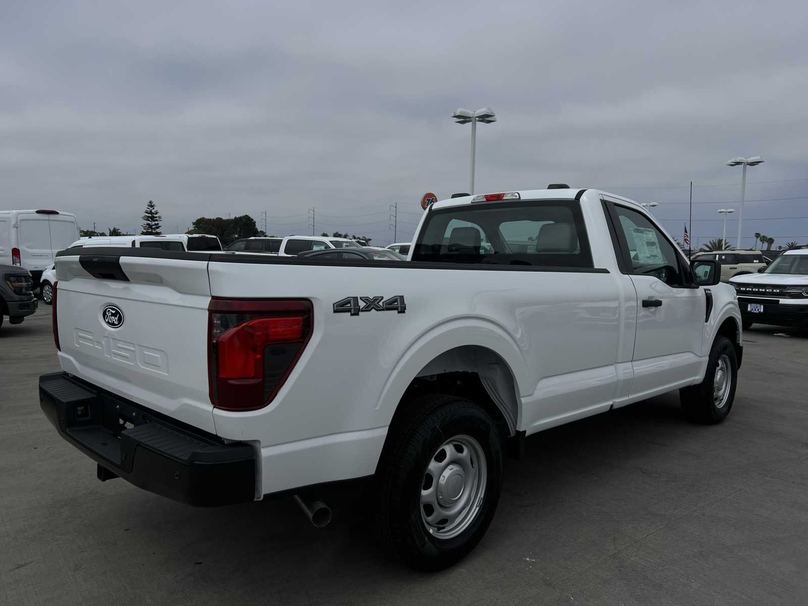 2024 Ford F-150 XL 4WD Reg Cab 8 Box