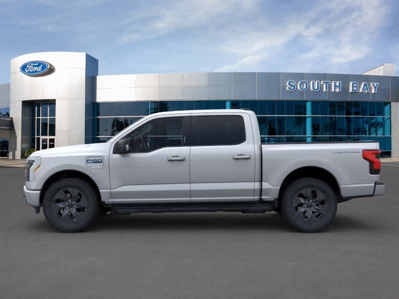 2024 Ford F-150 Lightning Flash 4WD SuperCrew 5.5 Box