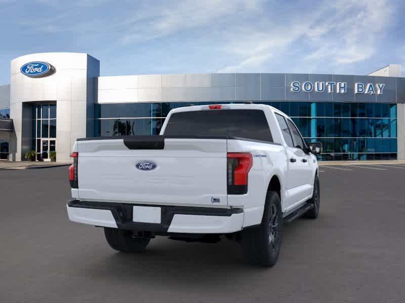 2024 Ford F-150 Lightning XLT 4WD SuperCrew 5.5 Box