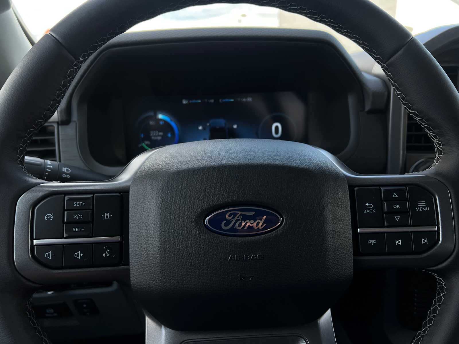 2025 Ford F-150 Lightning XLT photo 44
