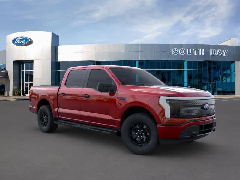 2025 Ford F-150 Lightning XLT