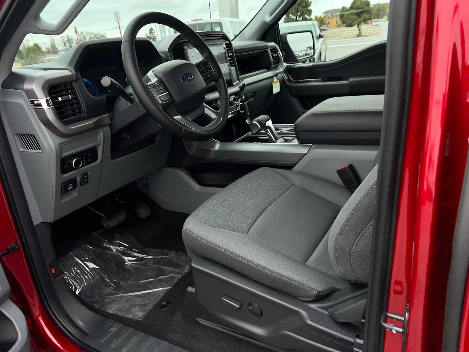2025 Ford F-150 Lightning XLT