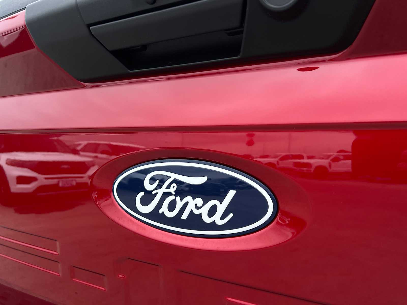 2025 Ford F-150 Lightning XLT