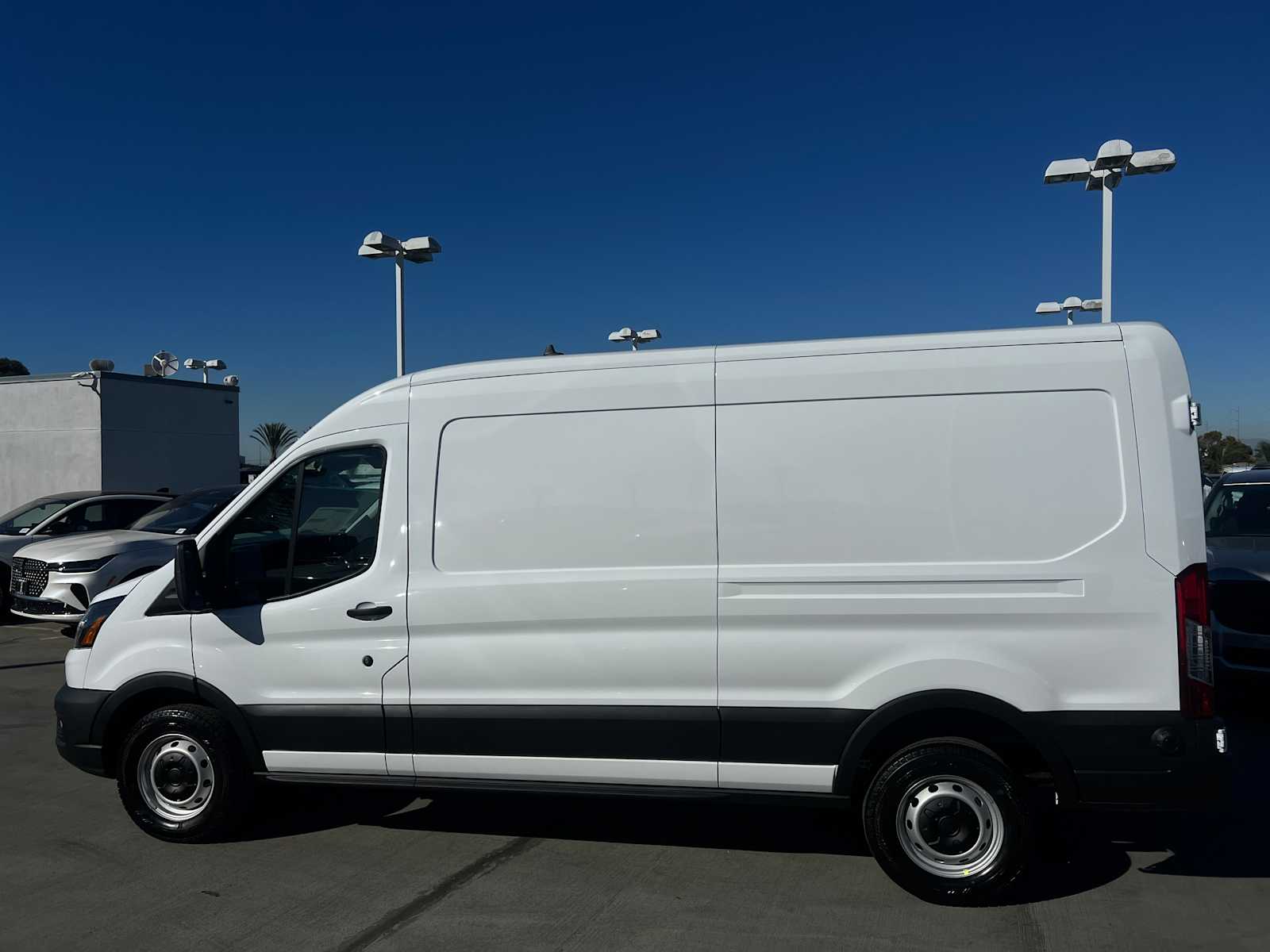 2024 Ford Transit 