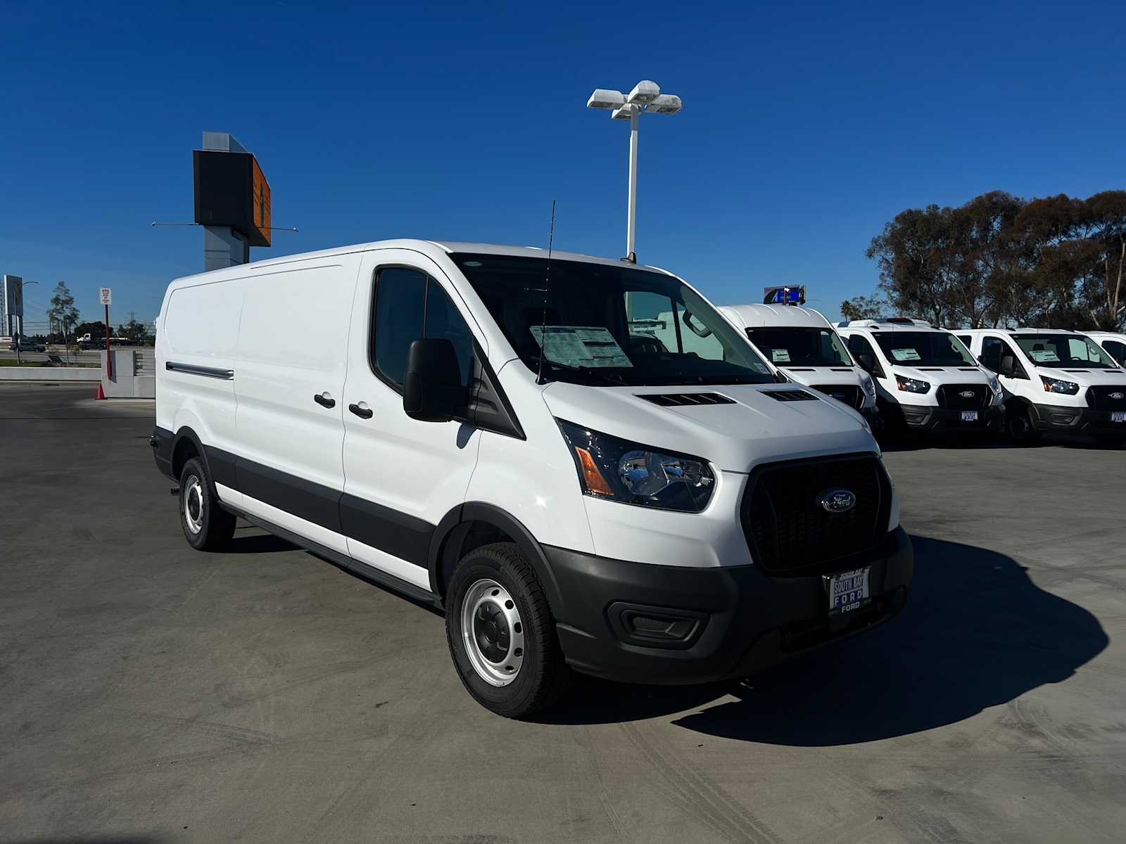 2025 Ford Transit 2025 Ford Transit