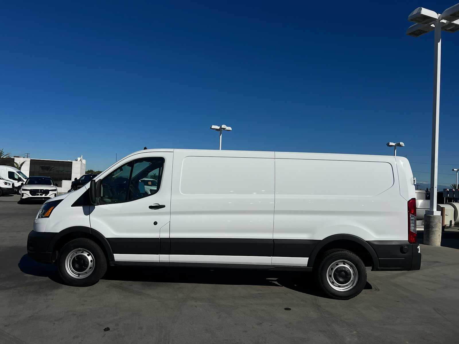 2025 Ford Transit 2025 Ford Transit