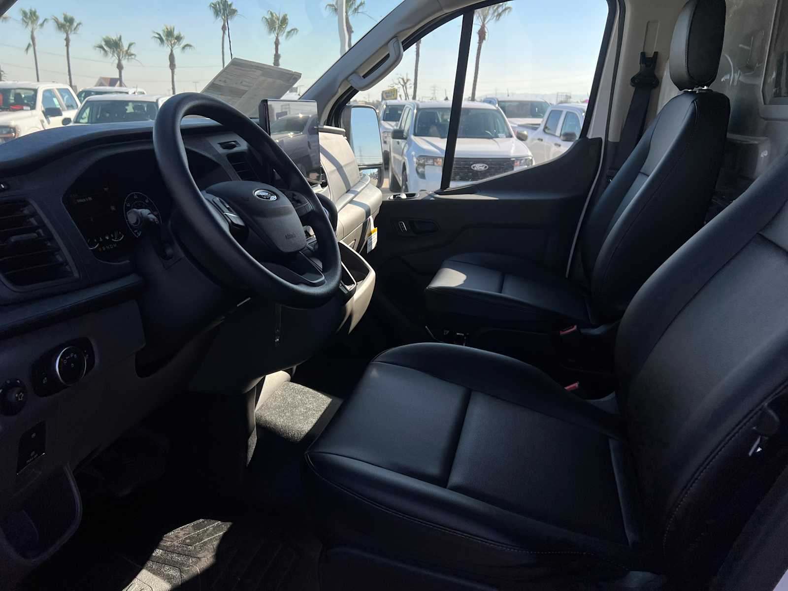 2025 Ford Transit 2025 Ford Transit