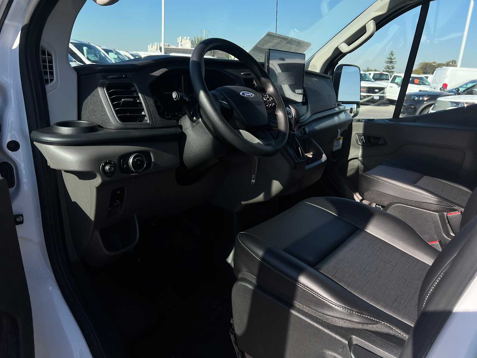 2025 Ford Transit 2025 Ford Transit