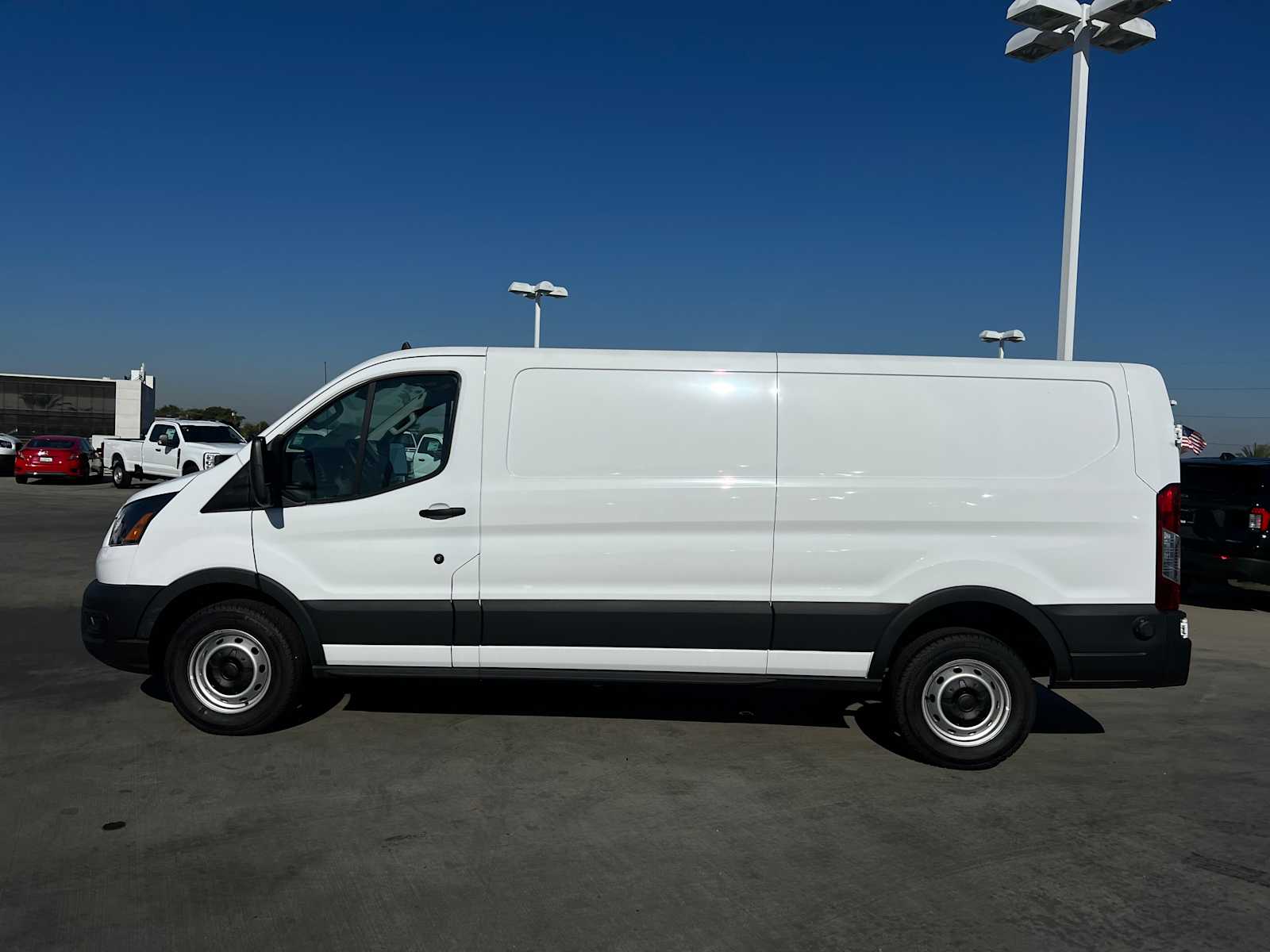 2025 Ford Transit 2025 Ford Transit