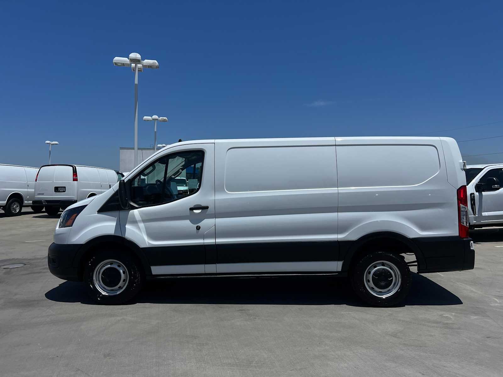 2021 Ford Transit 