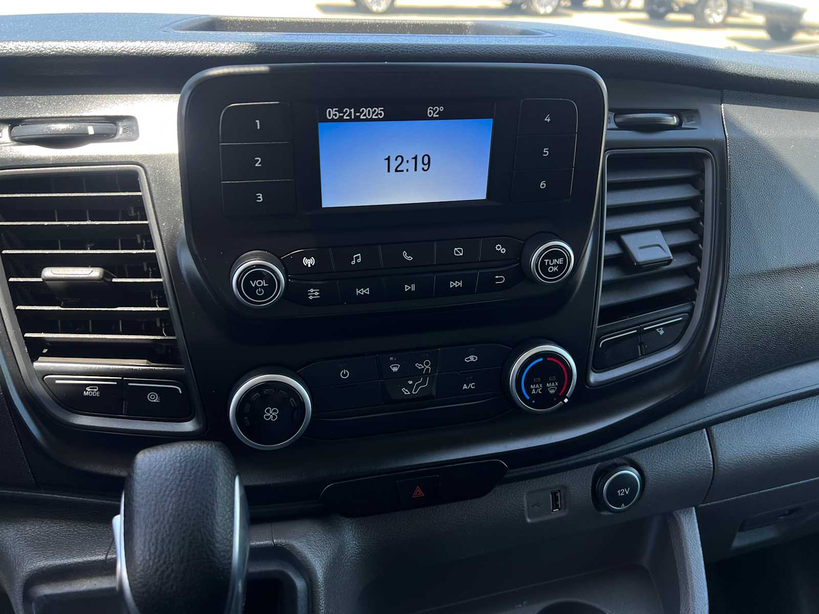 2021 Ford Transit 