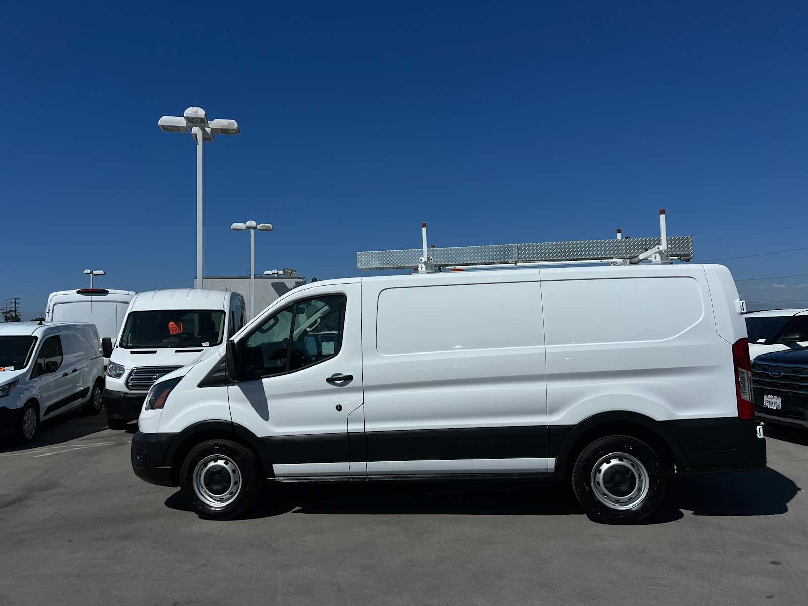 2020 Ford Transit 
