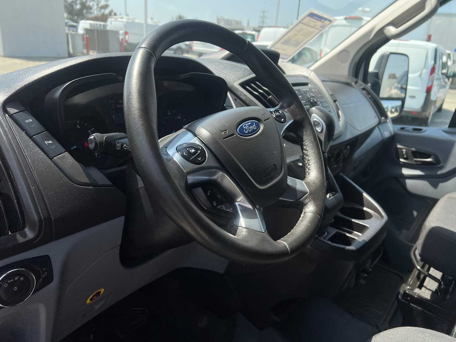 2019 Ford Transit 