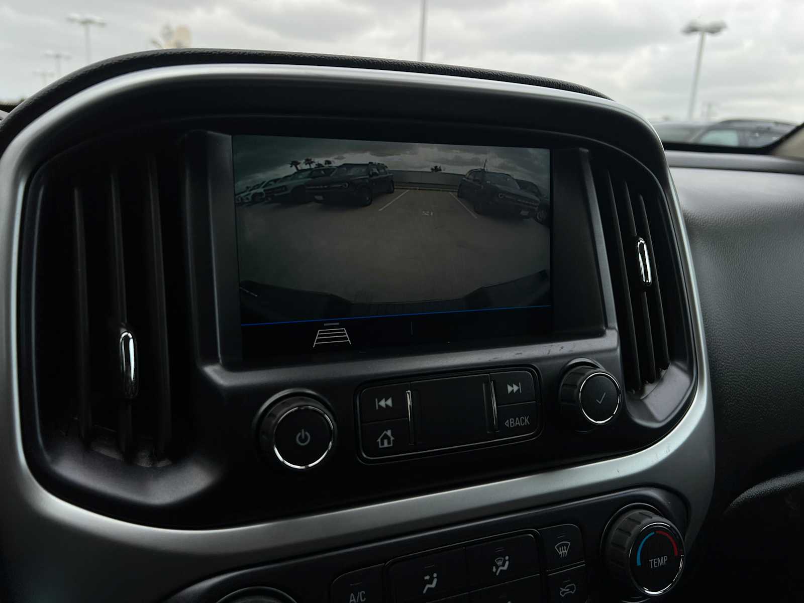 2022 Chevrolet Colorado 2WD LT