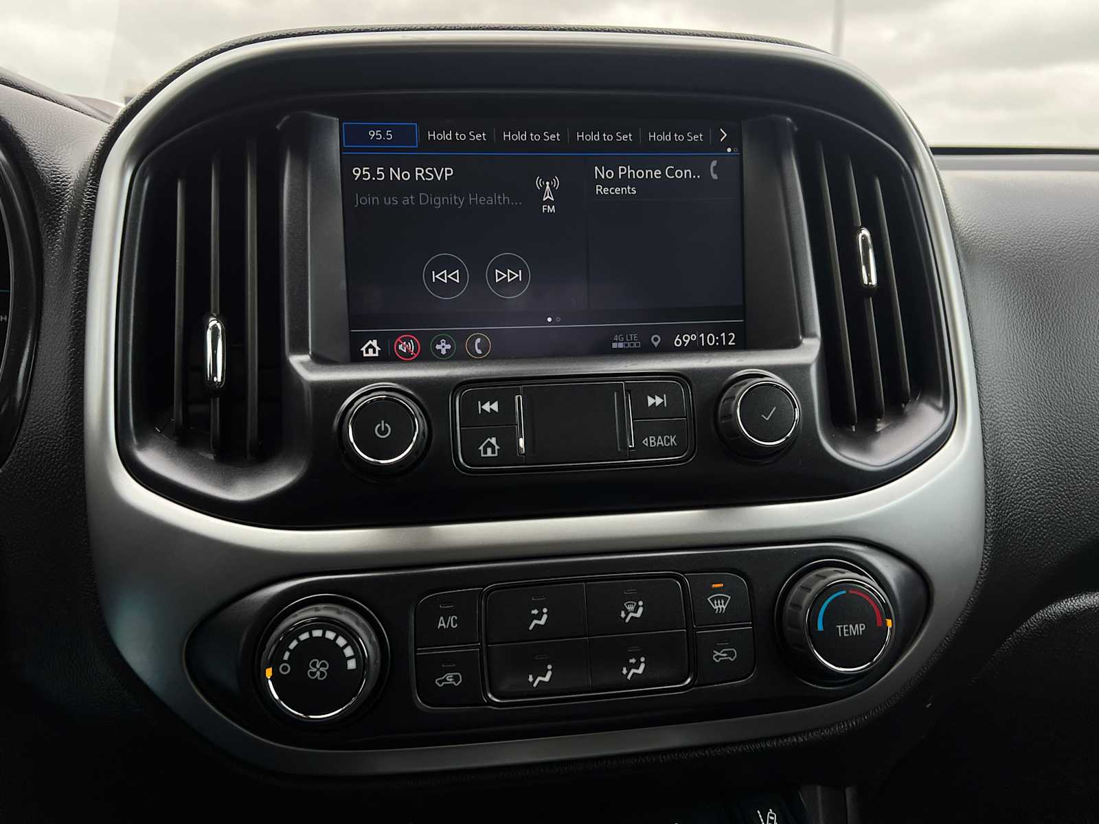 2022 Chevrolet Colorado 2WD LT
