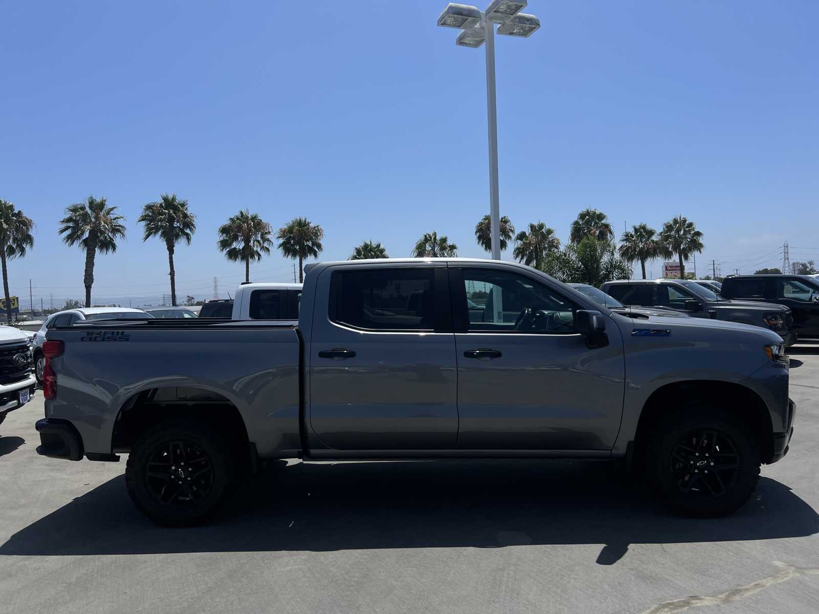 2020 Chevrolet Silverado 1500 LT Trail Boss 4WD Crew Cab 147